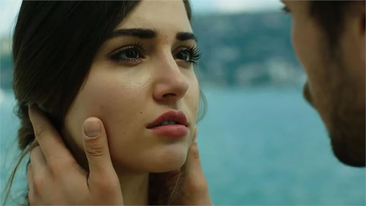 Aşk başlıyor mu?