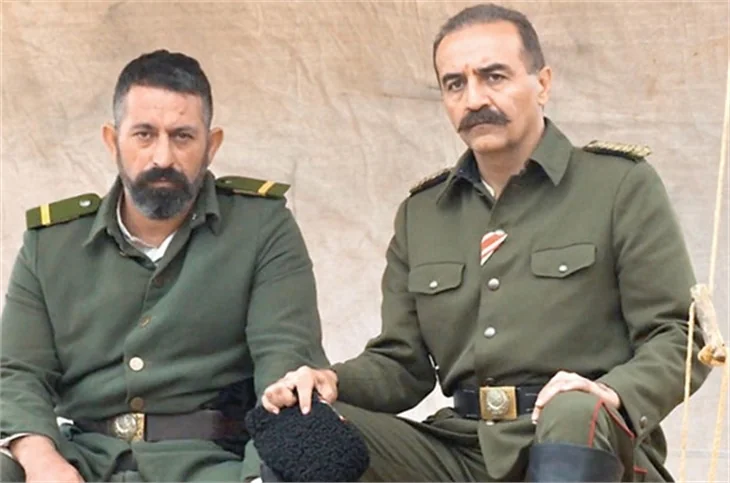 Yılmaz Erdoğan'dan Cem Yılmaz'a gönderme