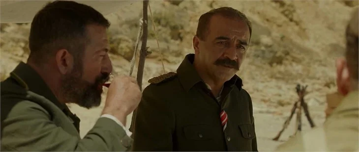 Yılmaz Erdoğan'dan Cem Yılmaz'a gönderme