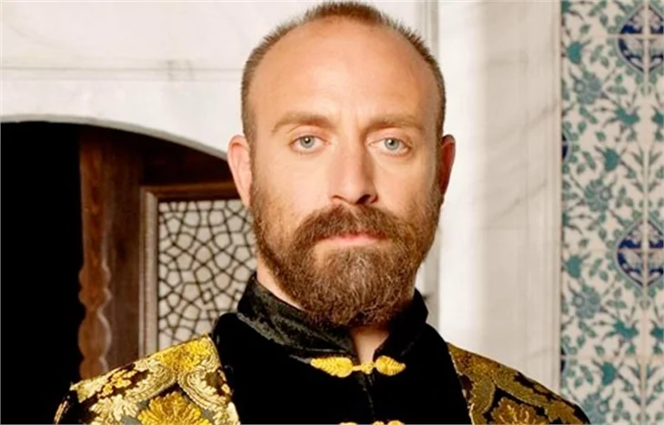 İşte Halit Ergenç’in yeni rolü!