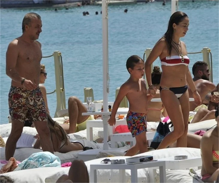 Barış Falay'ın eşi ile romantik tatili