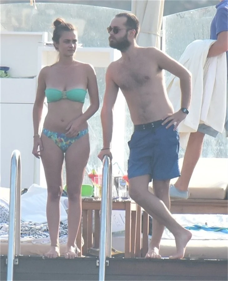 Hande Soral fena yakalandı!