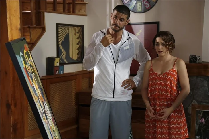Can'ın tercihi Elif mi olacak Ayşegül mü?