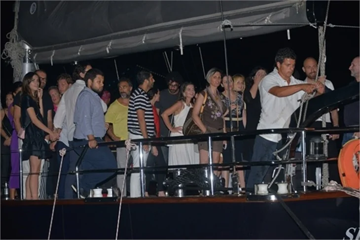 Meryem Uzerli'den 32. yaşa 32 metre yat!