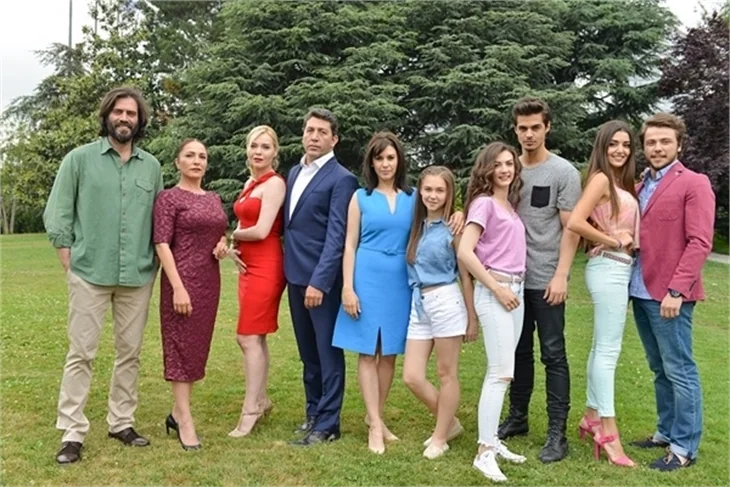 Tolga Sarıtaş Güneşin Kızları dizisini anlattı