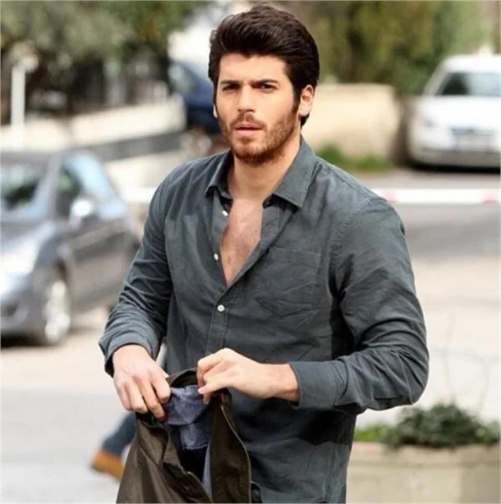 Can Yaman hakkında bilinmeyenleri anlattı