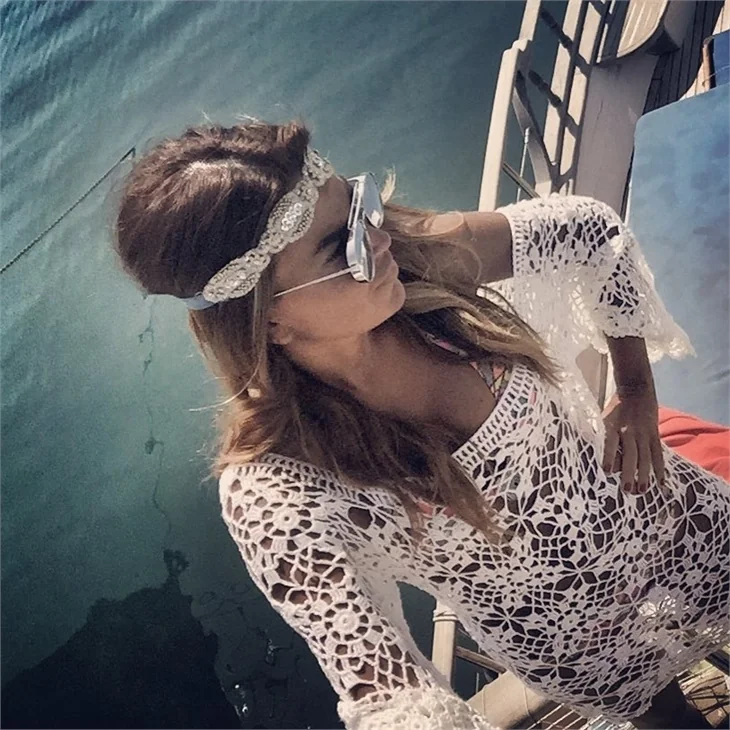 Özlem Yıldız'dan bikinili paylaşımlar