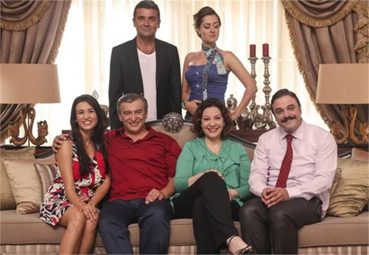 Zengin Kız Fakir Oğlan yayından kaldırıldı