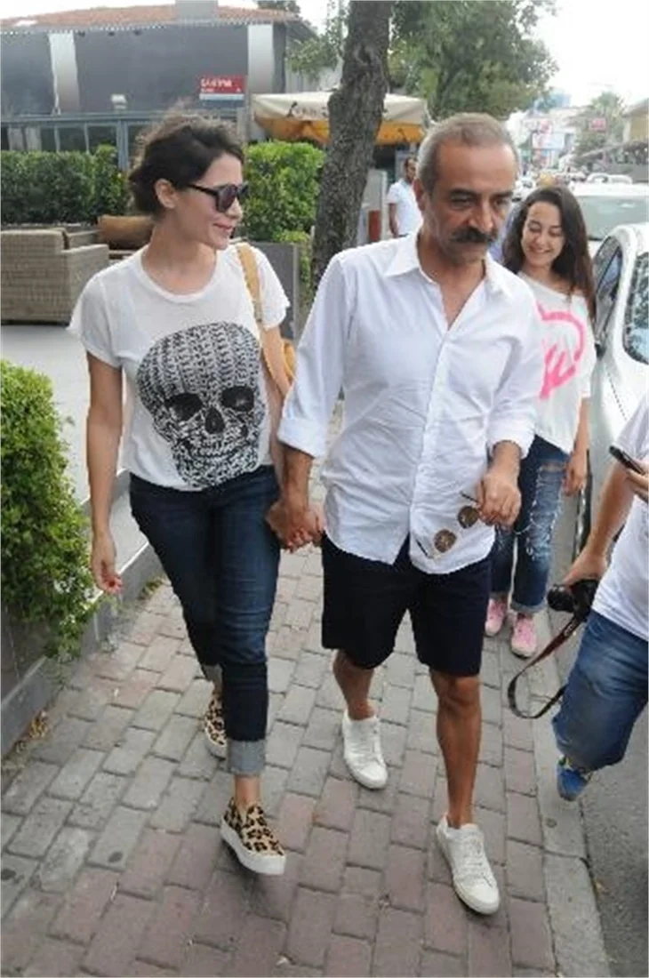 Belçim Bilgin'den boşanma itirafı!
