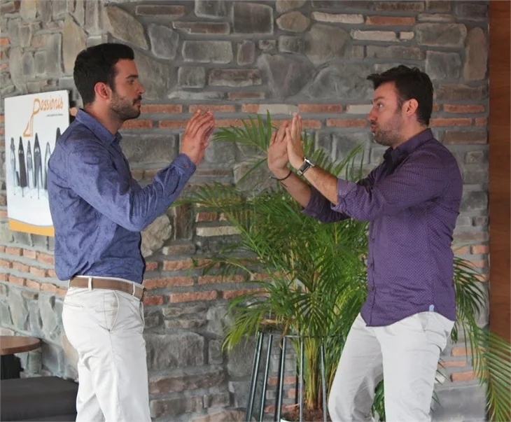 Kiralık Aşk 10. bölüm: Defne'yi çıldırtan bu kız kim?