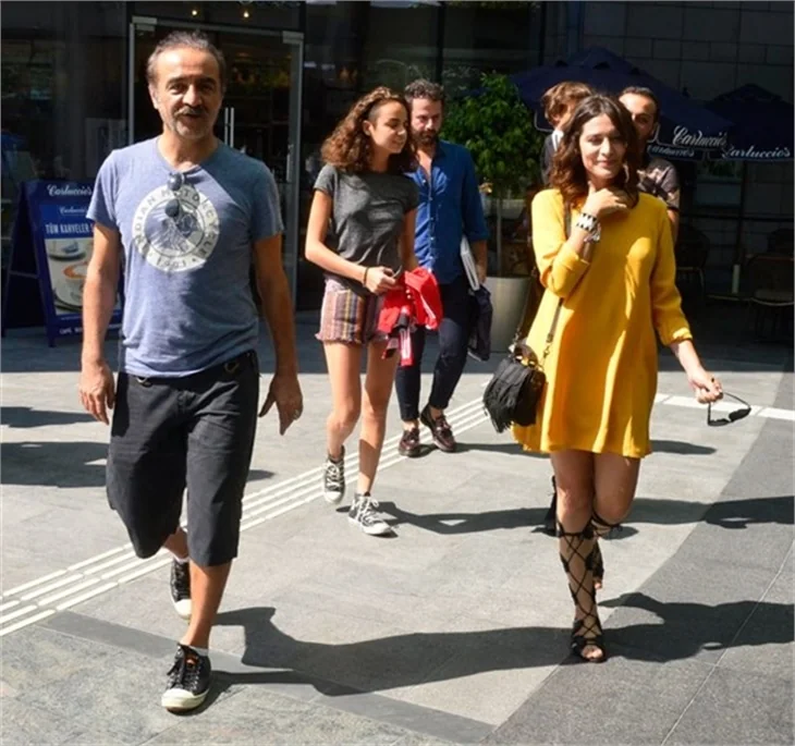 Belçim Bilgin ve Yılmaz Erdoğan'dan ayrılmadık pozu