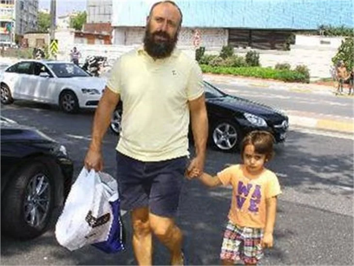 Biraz Halit biraz Bergüzar