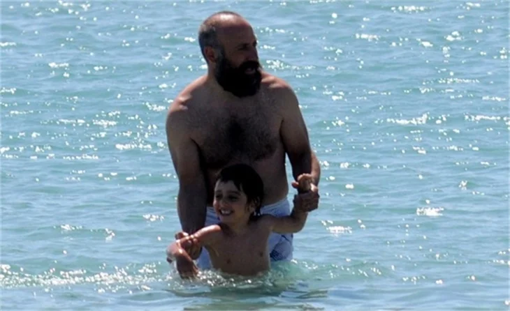 Biraz Halit biraz Bergüzar