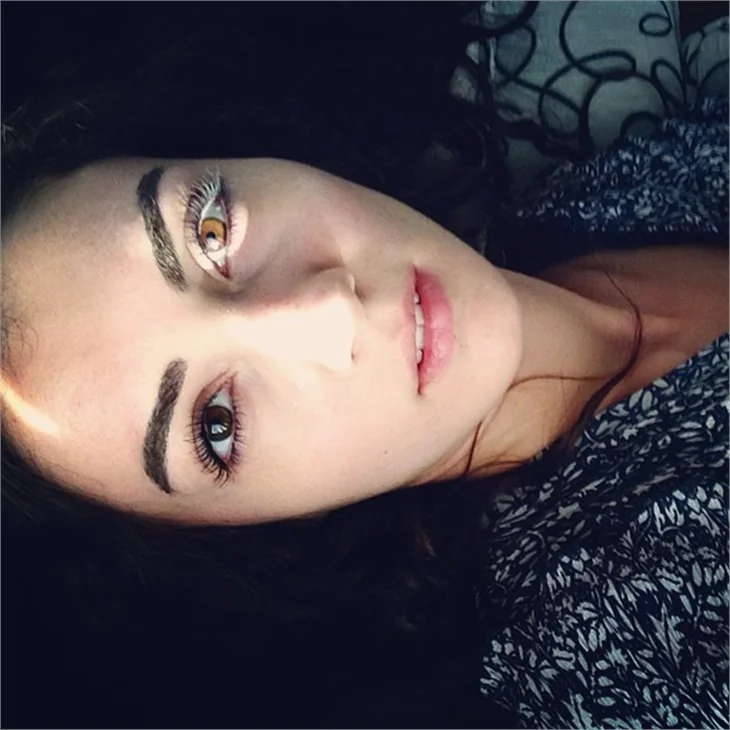 Burcu Özberk'in instagram halleri...