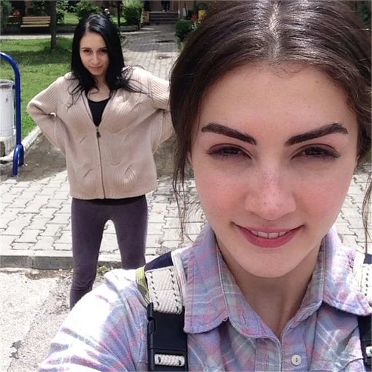 Burcu Özberk'in instagram halleri...