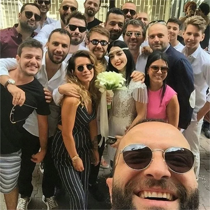 ‘Sırrı’ düğünde çıktı