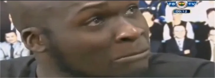 Moussa Sow ağladı, ağlattı!