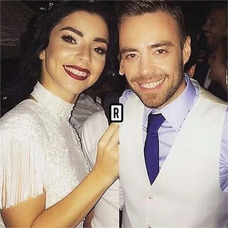 Eliz Sakuçoğlu'nun dekoltesi şaşı etti