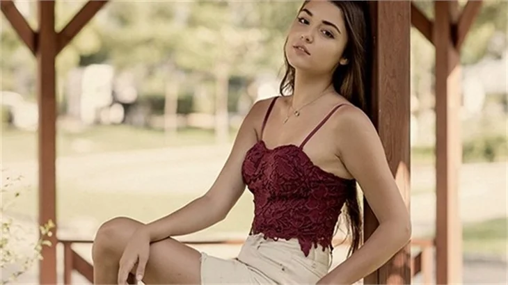 Güneşin Kızları'ndan Hande Erçel: Üçlü aşkı asla kabul etmem!