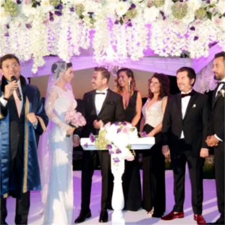 Merve Boluğur ile Murat Dalkılıç balayına başladı