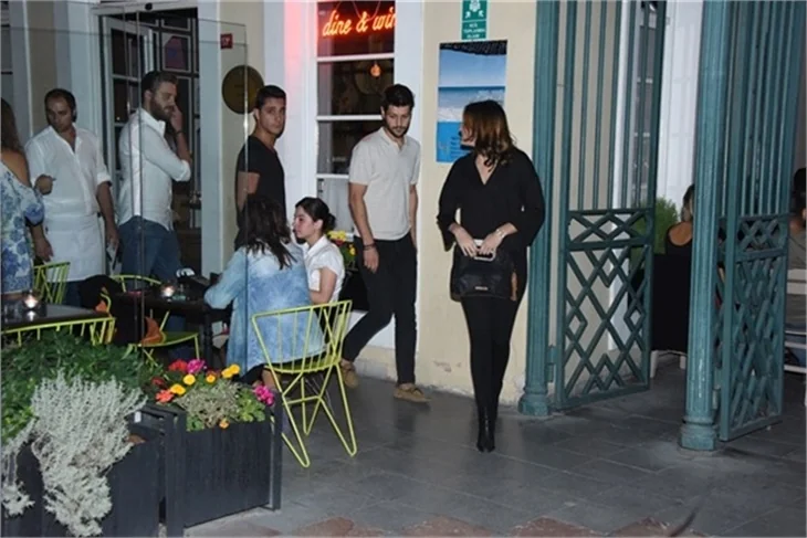 Ünlü çiftler Karaköy'de buluştu