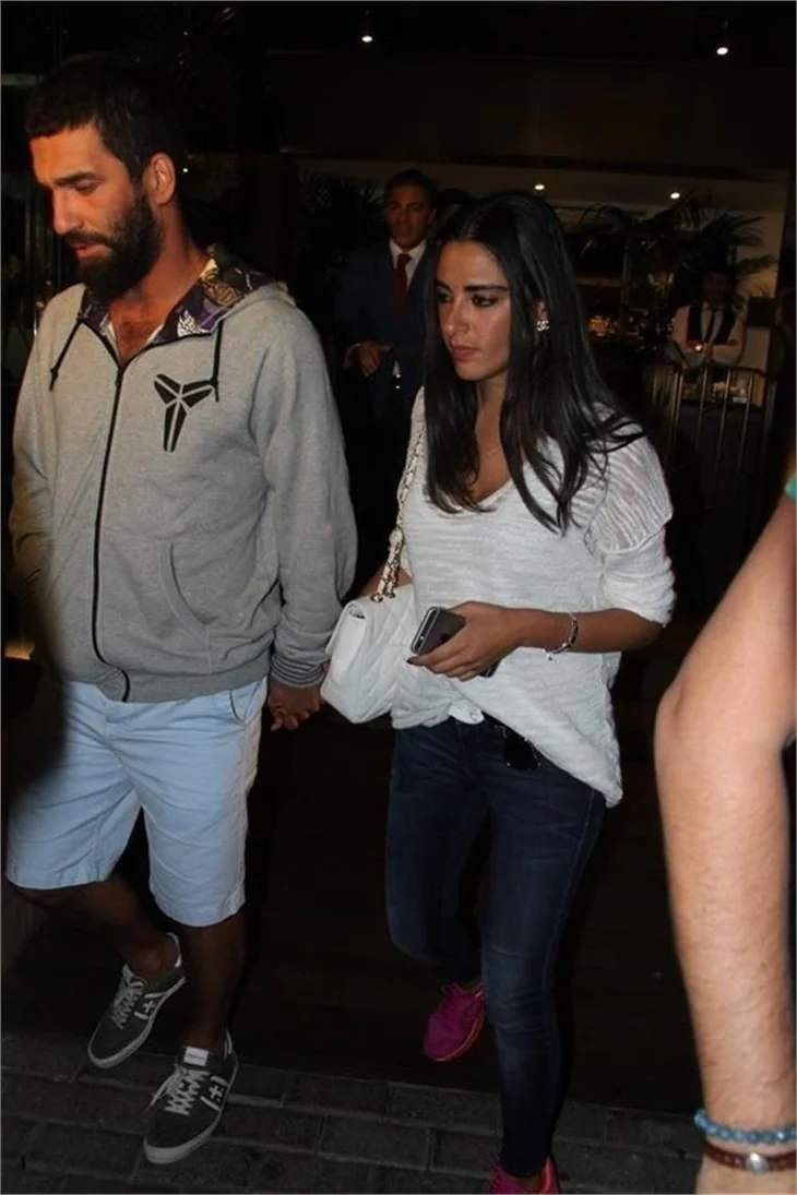 Arda Turan Aslıhan Doğan Evlilik için babadan onay çıktı