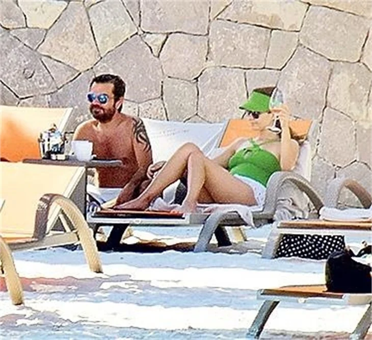 Beren Saat ve Kenan Doğulu'nun romantik anları
