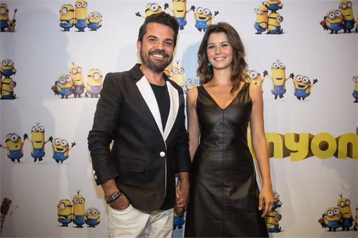 Minyonların galasında Beren ve Kenan el ele!
