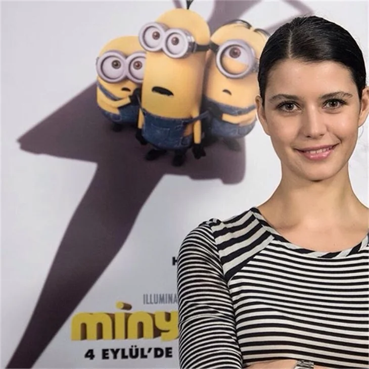 Minyonların galasında Beren ve Kenan el ele!