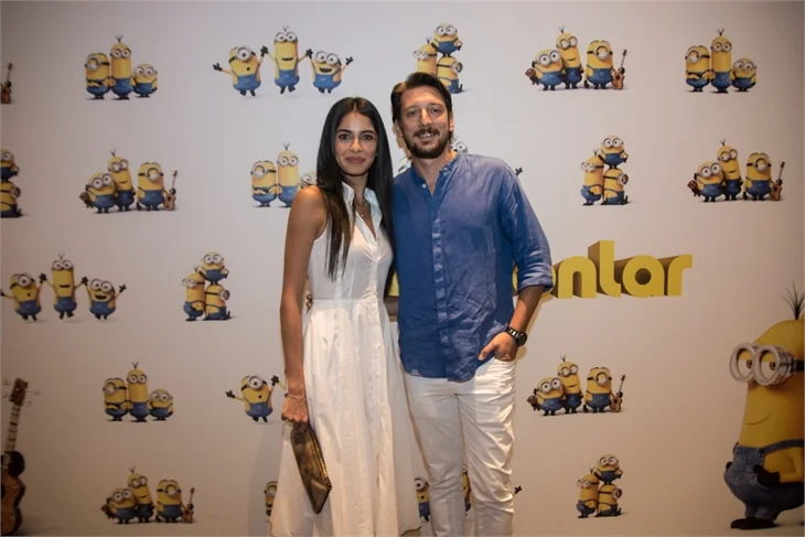 Minyonların galasında Beren ve Kenan el ele!