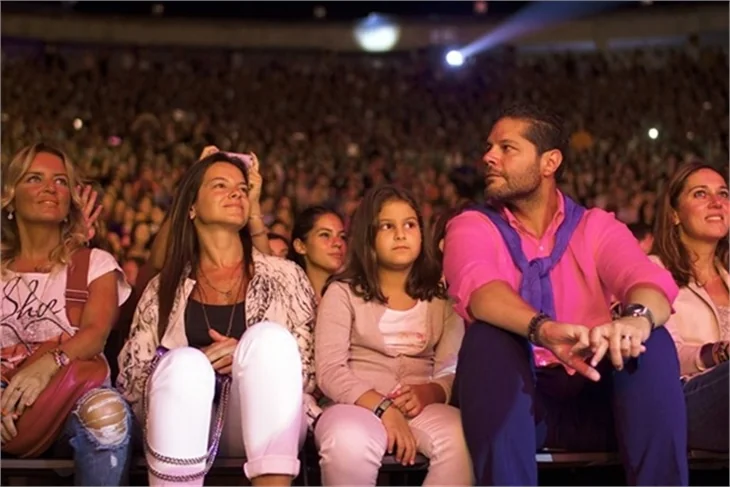 Tarkan konserinde duygusal anlar