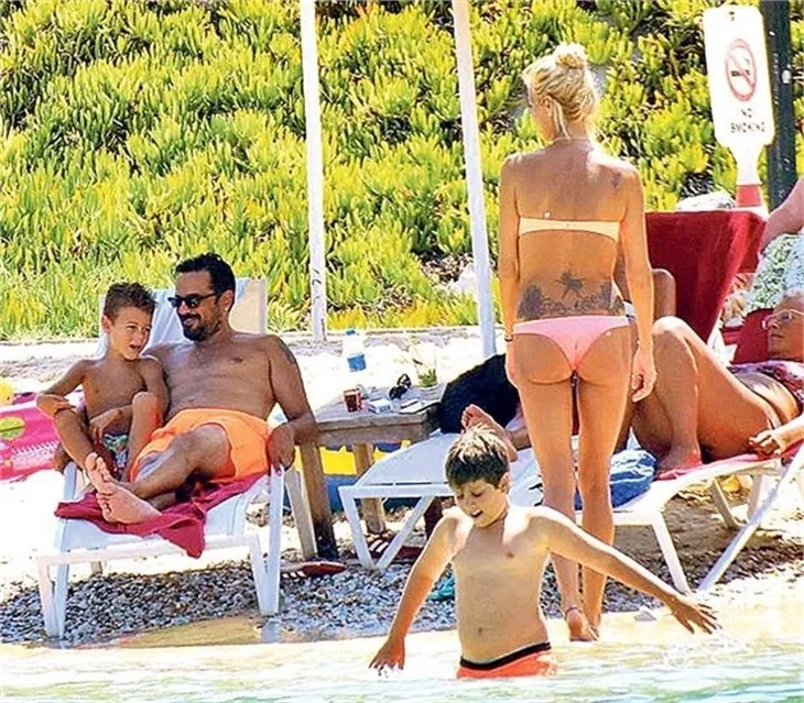Çağla Şıkel gizemli erkeğin kimliğini açıkladı