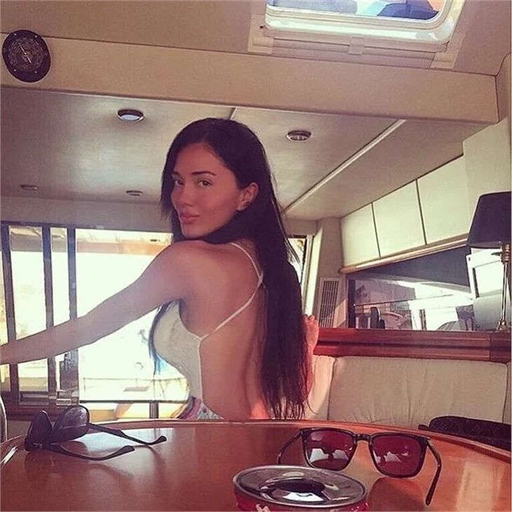 Cansu Taşkın‘ın eski fotoğrafları ortaya çıktı