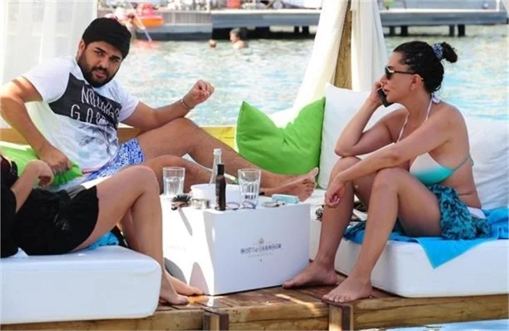 Ebru Yaşar hamile mi?