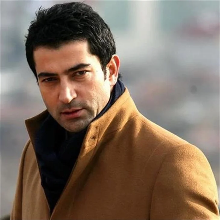 Kenan İmirzalıoğlu bu kez sert kayaya çarptı