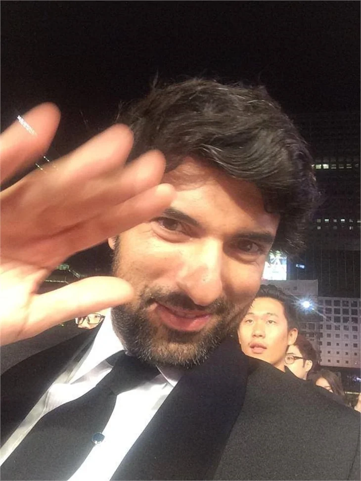 Engin Akyürek, Seul'de ödül aldı!