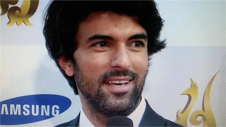 Engin Akyürek, Seul'de ödül aldı!