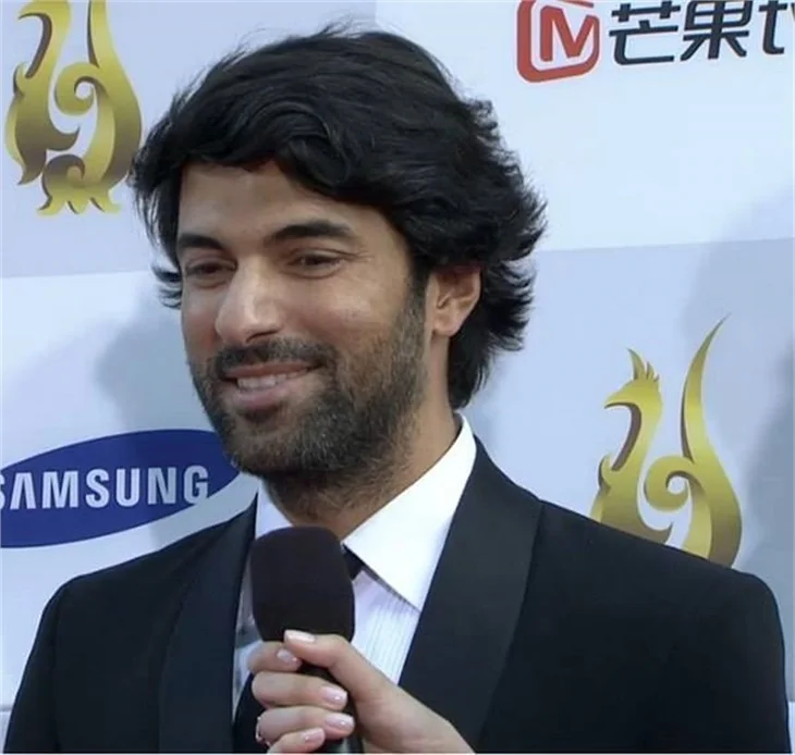 Engin Akyürek, Seul'de ödül aldı!