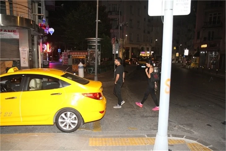 Oktay Derelioğlu çapkınlık turunda