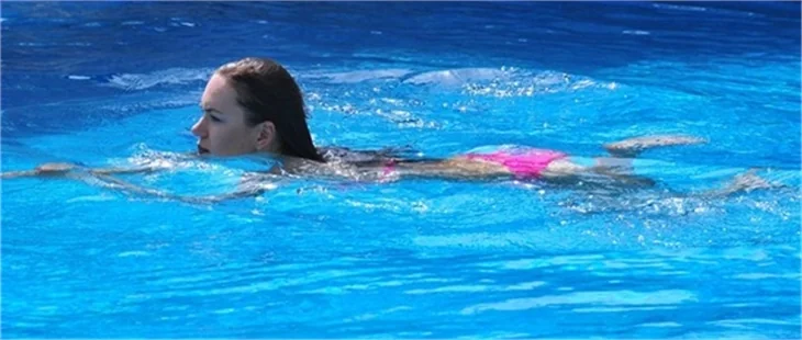 Kraliçe Survivor yolcusu