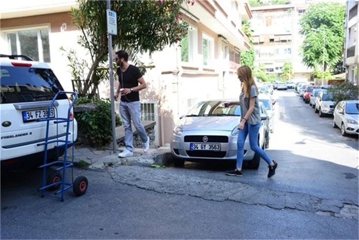 Taze aşıklar ev arıyor!