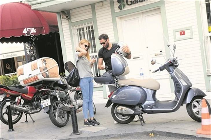 Taze aşıklar ev arıyor!