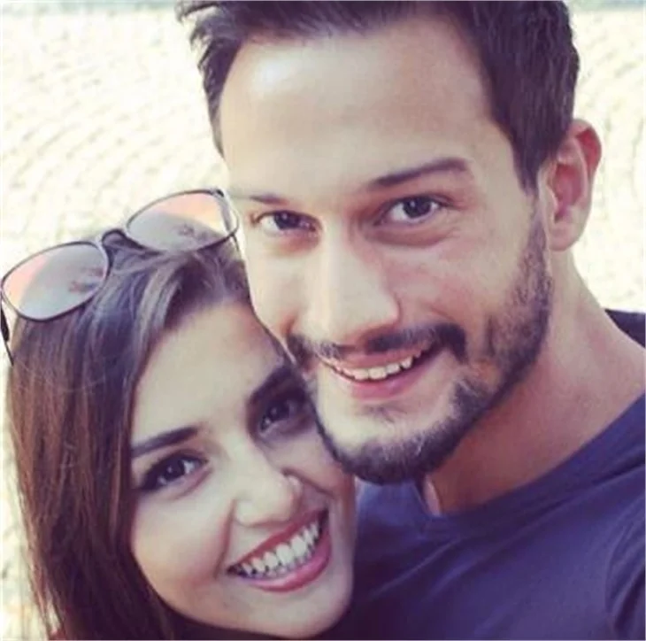 İşte Hande Erçel'in oyuncu sevgilisi