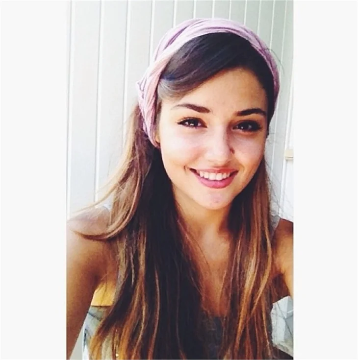 İşte Hande Erçel'in oyuncu sevgilisi