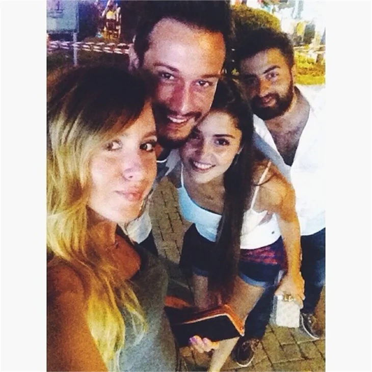 İşte Hande Erçel'in oyuncu sevgilisi