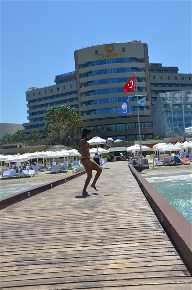 Serenay Aktaş tutkusunun kurbanı!