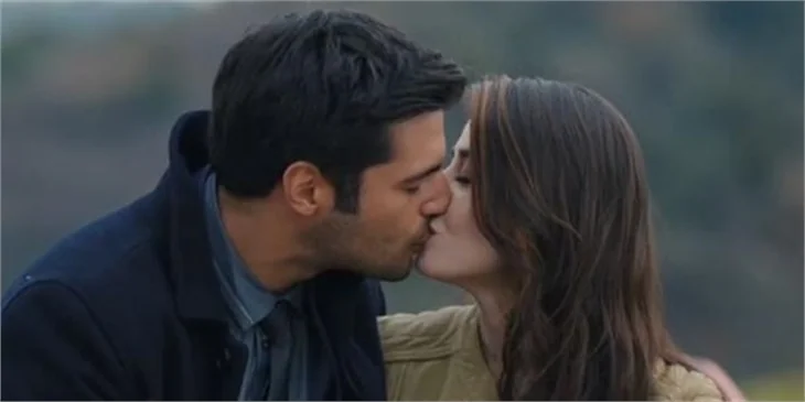 Özge Gürel'den aşk iddialarına yalanlama