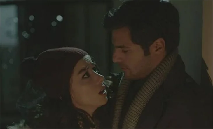 Özge Gürel'den aşk iddialarına yalanlama