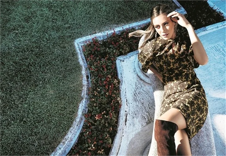 Çarşı'dan Sinem'e evlilik teklifi!