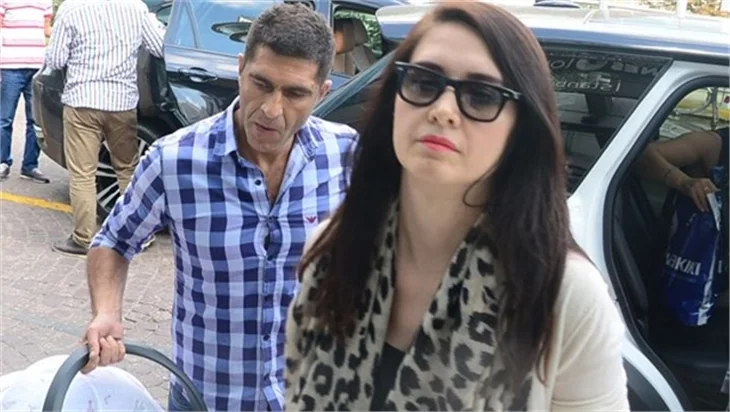 Nefise Karatay aldatan eşle tatilde
